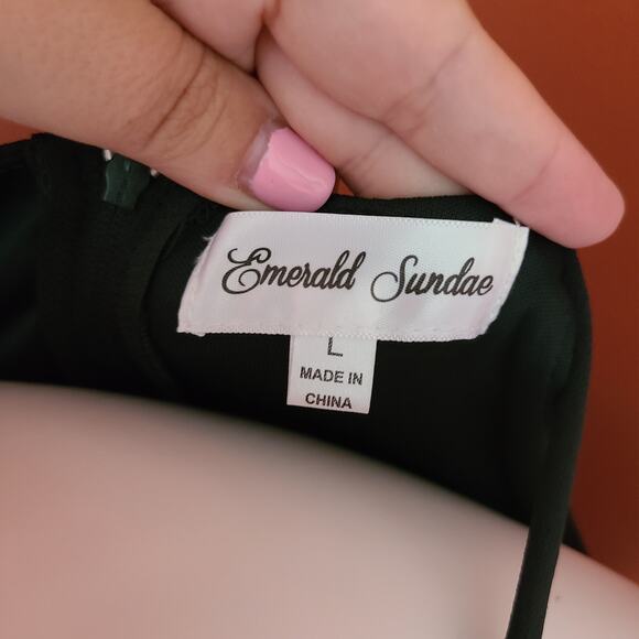 Emerald Sundae Green Dress Size Large NWT - Picture 5 of 5